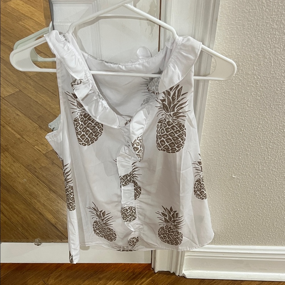 White Pineapple Print Sleeveless Top